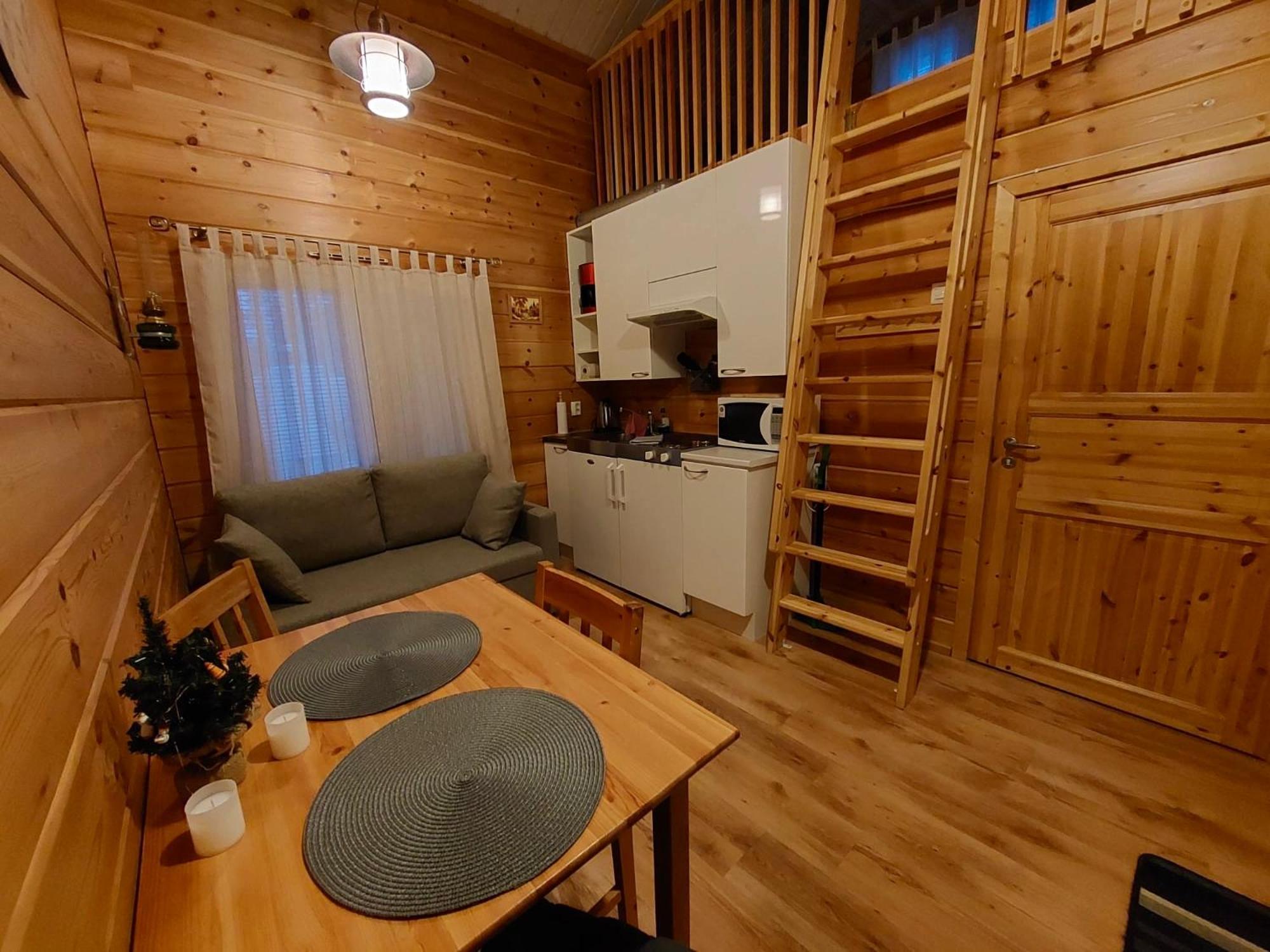 Lapland Forest Lodge โรวานิเอมิ ภายนอก รูปภาพ
